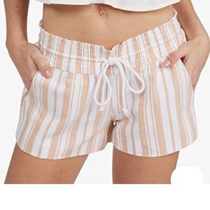 ROXY OCEANSIDE SHORTS size xl